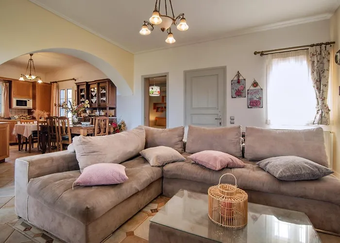 Filoxenes Katoikies Diakófti