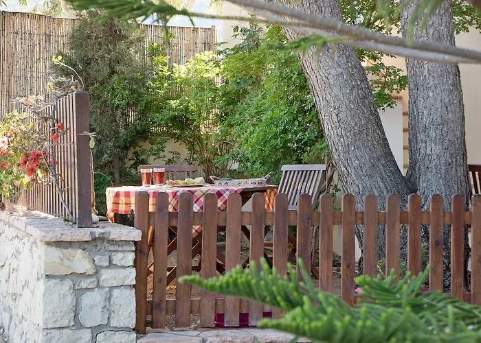 Apartman Filoxenes Katoikies *